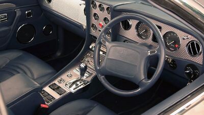 Dove Grey LeatherInterior image