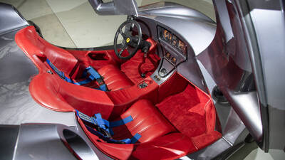 Red LeatherInterior image