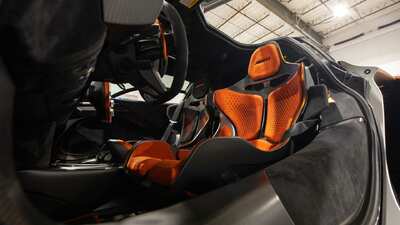 Carbon Black / Volcano Orange AlcantaraInterior image