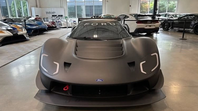 Bare Carbon FiberColor image